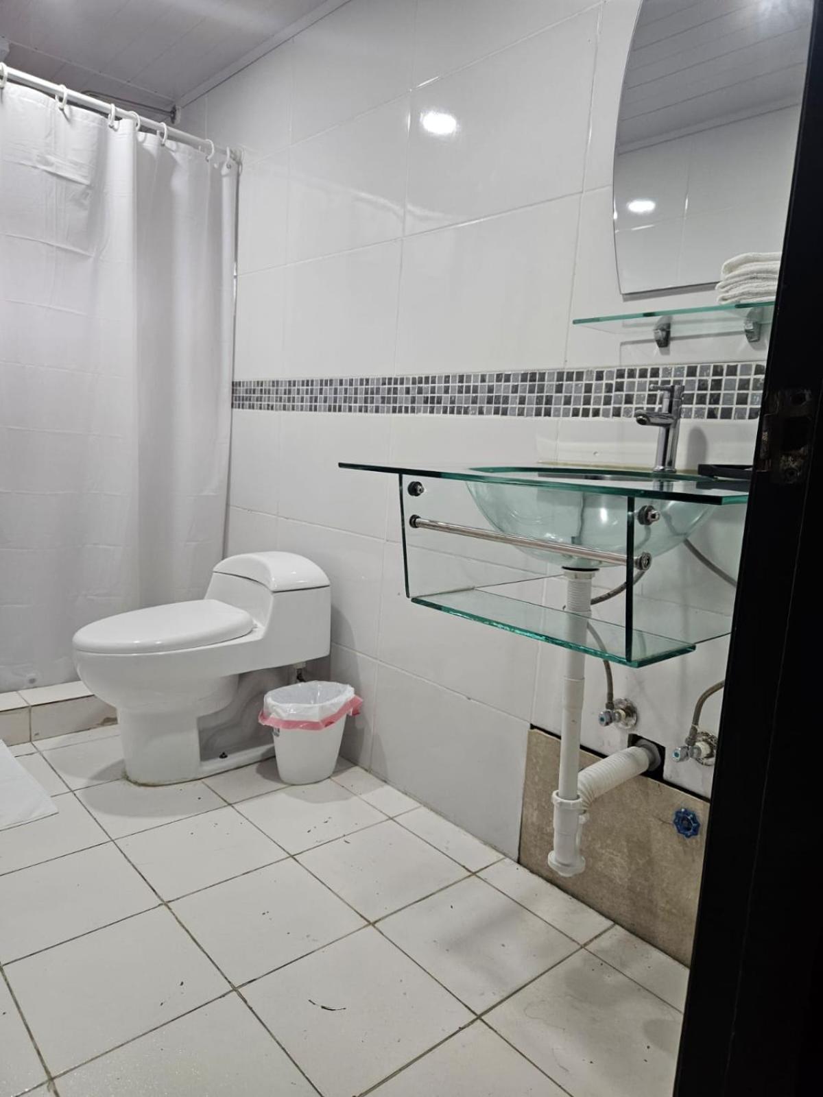 Hostal El Prado Панама Сити Екстериор снимка