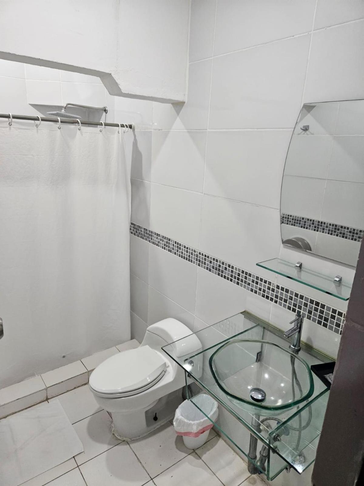 Hostal El Prado Панама Сити Екстериор снимка